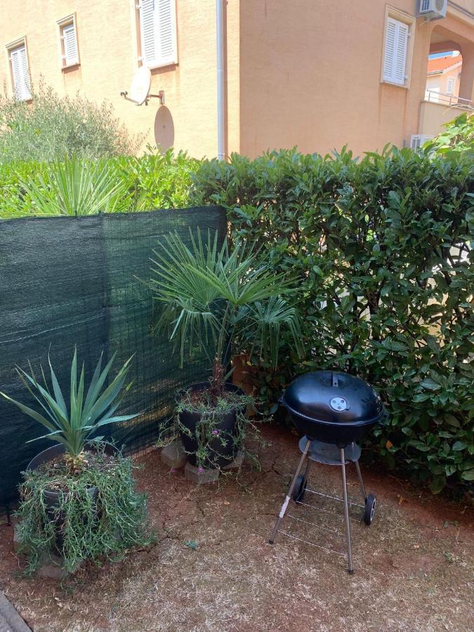 Apartment Conty On The Ground Floor Malinska Exterior foto